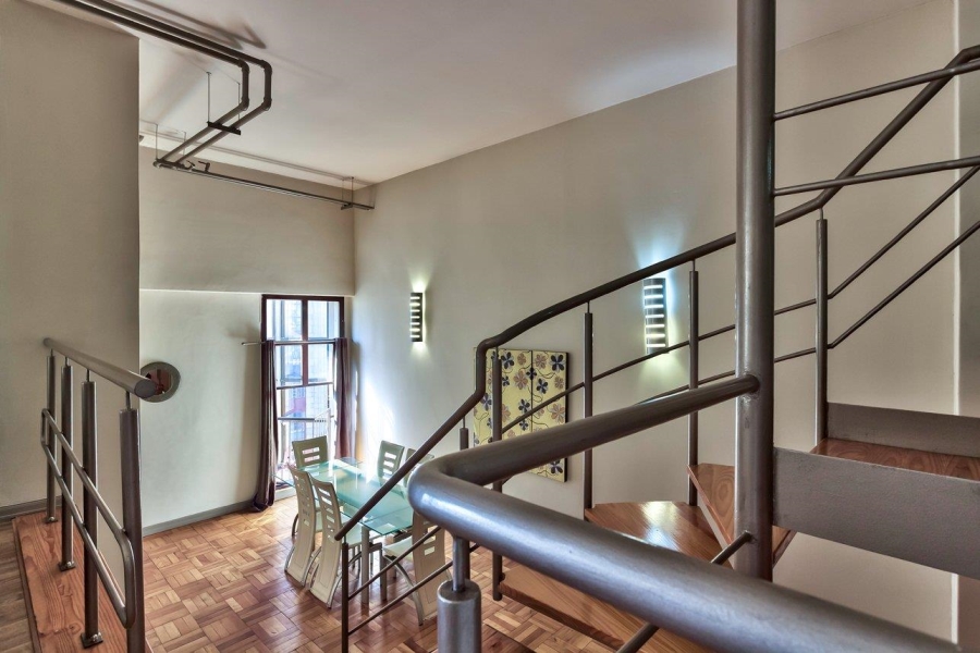 2 Bedroom Property for Sale in Cape Town City Centre Western Cape
